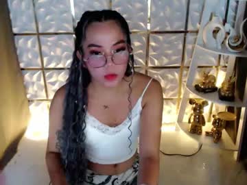 Trixie_Foxslut Chaturbate stream image from May 07, 2026