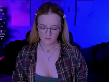 Luna_Berryy Chaturbate stream image from May 07, 2026