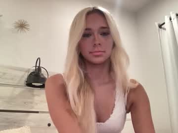 Madelinebrooks Chaturbate stream image from May 08, 2026