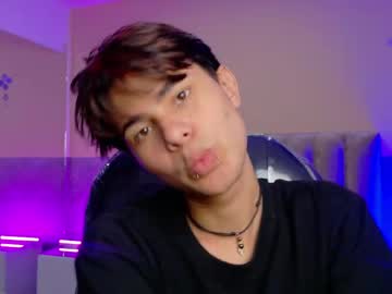 Derek_Sinn Chaturbate stream image from May 08, 2026