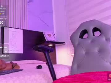 Violet_Spencer Chaturbate stream image from May 08, 2026