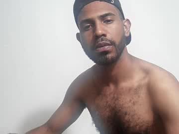Bruce_1111 Chaturbate stream image from May 08, 2026
