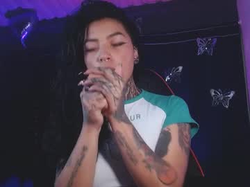 Ema_Ploxx Chaturbate stream image from May 08, 2026