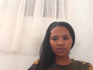 Candysourensx Chaturbate stream image from May 08, 2026