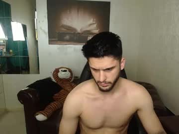 Troywade Chaturbate stream image from May 08, 2026