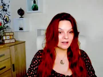 Kittengingerxo Chaturbate stream image from May 08, 2026