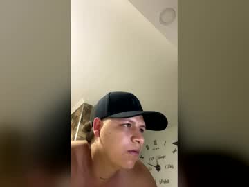 Sam544469 Chaturbate stream image from May 08, 2026