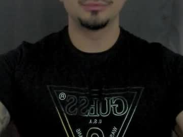 Tonywilsonn Chaturbate stream image from May 08, 2026
