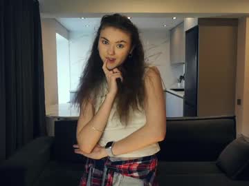 Rosysfatcu Chaturbate stream image from May 08, 2026