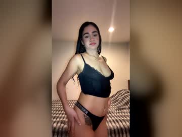 Hotqueen02 Chaturbate stream image from May 08, 2026