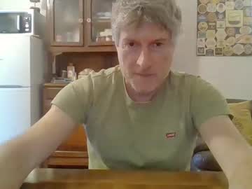 22esserre Chaturbate stream image from May 08, 2026