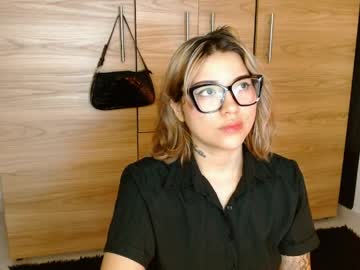 Blue_Sky4 Chaturbate stream image from May 08, 2026