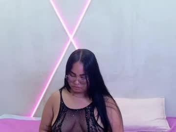 Cherry_Saveur Chaturbate stream image from May 08, 2026