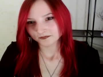 Crystal_Carnation Chaturbate stream image from May 08, 2026