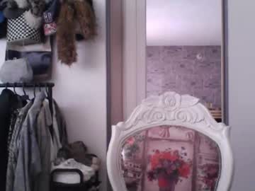Harly_Queen77 Chaturbate stream image from May 08, 2026