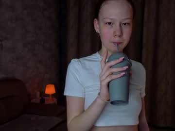 Lindsayvandy Chaturbate stream image from May 08, 2026