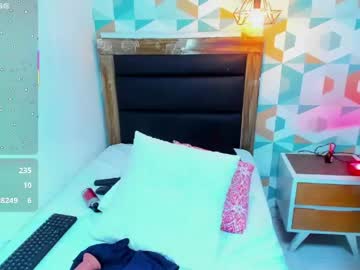 Alixablake Chaturbate stream image from May 08, 2026