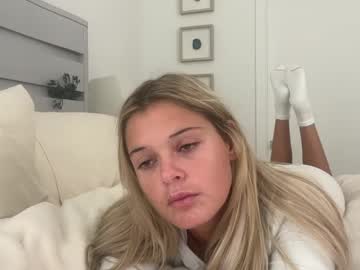 Chloemorgannn Chaturbate stream image from May 08, 2026