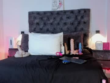 Samara_Warren77 Chaturbate stream image from May 08, 2026