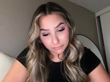 Nicolelovesyou444 Chaturbate stream image from May 08, 2026