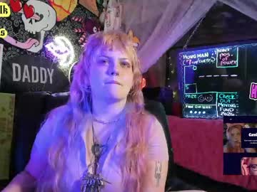 Artsyheartsyy stream image from May 09, 2026