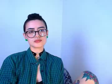 Ravendarkness_ Chaturbate stream image from May 09, 2026