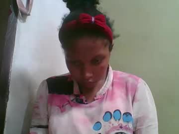 Rinah654271 Chaturbate stream image from May 09, 2026