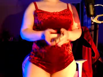 Dovahqueensuki_ Chaturbate stream image from May 09, 2026
