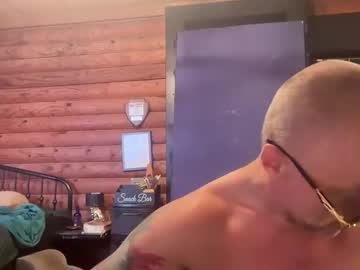 Frostedmelodies81 Chaturbate stream image from May 09, 2026