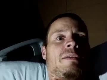 Jveillette00p27 Chaturbate stream image from May 09, 2026