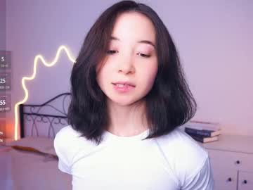 Coventinaashfield Chaturbate stream image from May 09, 2026