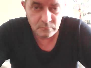 Rene71bg Chaturbate stream image from May 09, 2026