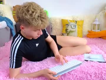 Landel_Boy Chaturbate stream image from May 09, 2026