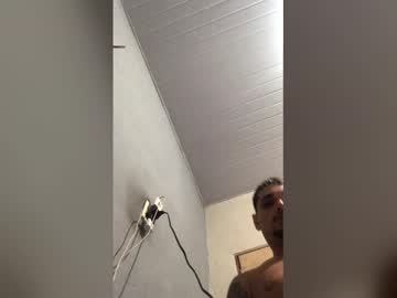 This442 Chaturbate stream image from May 09, 2026