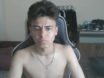 Britneycolins Chaturbate stream image from May 09, 2026