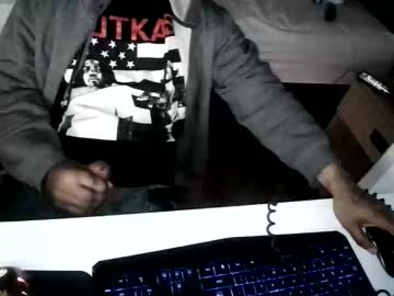 Deluxe83 Chaturbate stream image from May 09, 2026