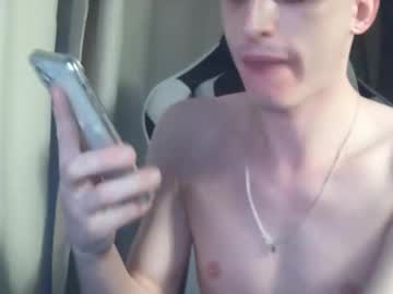 Evanmcqueenm Chaturbate stream image from May 09, 2026