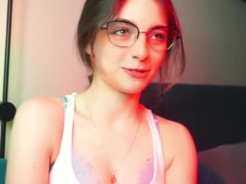 Lexiamirel Chaturbate stream image from May 09, 2026
