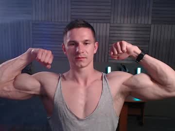 Puremenshape Chaturbate stream image from May 09, 2026