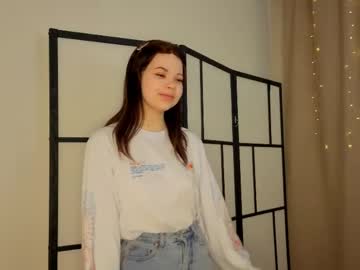 Astridsteighner Chaturbate stream image from May 09, 2026