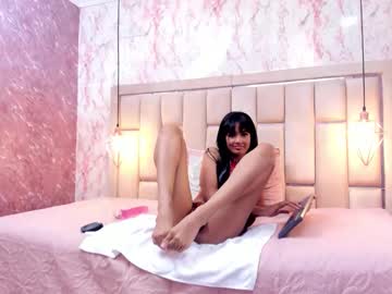Shyelenax Chaturbate stream image from May 09, 2026