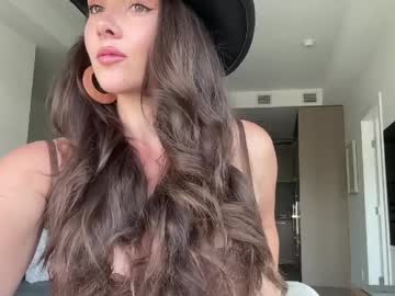 Bloomyogi Chaturbate stream image from May 09, 2026