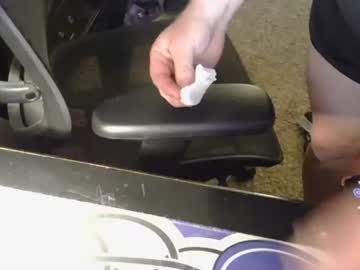 Ragnorskol Chaturbate stream image from May 09, 2026