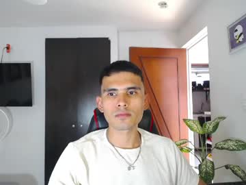 Boy_Andy0906 Chaturbate stream image from May 09, 2026