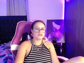 Esmeraldareign Chaturbate stream image from May 09, 2026