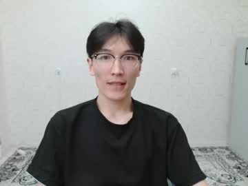 Zengom Chaturbate stream image from May 09, 2026