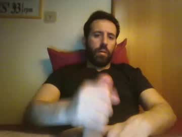 Carlosenormeee22 Chaturbate stream image from May 10, 2026