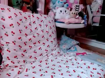 Lovelynekochan Chaturbate stream image from May 10, 2026