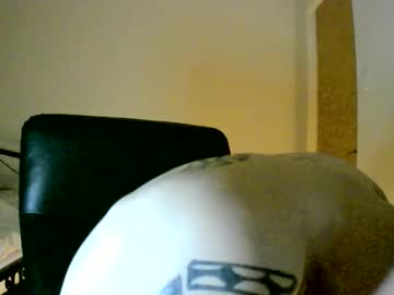 Macmillan69 Chaturbate stream image from May 10, 2026