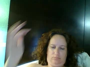 Goddessmilfcrysyal Chaturbate stream image from May 10, 2026